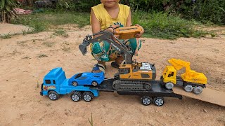 Smart boy playing mini excavatorTamMer Track [upl. by Sheridan]