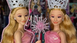 Ariana Grande As Glinda New Glinda Wicked Deluxe Doll Review 🫧 [upl. by Enilegna]