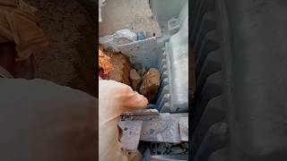 REMOVING Stuck Rocks in Jaw Crusher  Heavy Equipment Clearing Blockages [upl. by Dowski169]