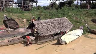 Pueblo flotante Kampong Phluk Camboya 2015 [upl. by Alrzc891]