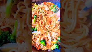 Easy Chicken Lo Mein Recipe  Quick amp Delicious Weeknight Dinner [upl. by Amado]