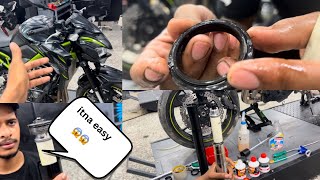 z900 bs4 fork oil seal change  z900 old model shocker oil seal change by ryansh reacing [upl. by Innej554]