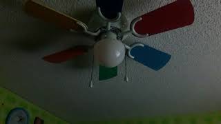 Ceiling Fans Light Is Glowing While Its Turned Off [upl. by Tav]