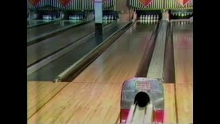 Duckpin Bowling  Amateur Duckpin Tour 3  1988  the former Greenway Bowl East  Baltimore MD [upl. by Einafets284]