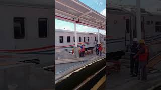 KA Malioboro Ekspres Sekarang Mulai Rutin Keluar Dulu Cuma Fakultatif Saja Stasiun Kutoarjo [upl. by Barcus]