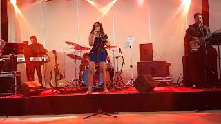 Ratakin eha Cover Ishini Fonseka [upl. by Eillehs]