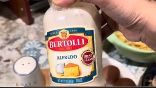 Quick and easy Alfredo sauce pasta 🍜🍝🍽️ [upl. by Ihsorih]