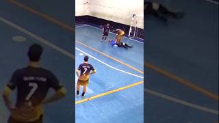 ESSE NÃO FAZ MAIS CERA futsalskills futsalbr driblefutsal goleirofutsal futsalhighlights [upl. by Mohsen]