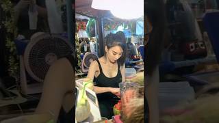 Popular Ratchada Train Night Market in Bangkok  Delicious Xishi Watermelon Juice [upl. by Ativoj207]