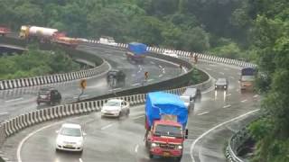 Khandala Ghat Hill Station in Maharashtra Lonavala खंडाला घाट वीडियो [upl. by Seaman]