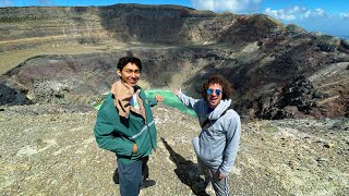 Subimos un VOLCÁN ACTIVO Ft Fernanfloo  El Salvador 2 🌋🇸🇻 [upl. by Nylzzaj]