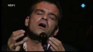 Jeroen Willems sings Jacques Brel concert fragment part 1 [upl. by Hearsh]