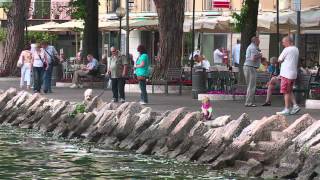 Tvklip AnneVibeke Rejser  GardasÃ¸en Sirmione [upl. by Eisnyl]