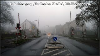 Bahnübergang quotGladbacher Straßequot MGRheindahlen  dicker Nebel und EBÜT80 [upl. by Cone272]