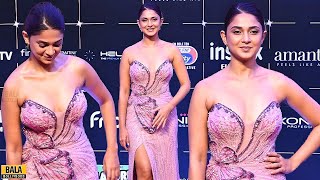 Jennifer Winget Looks Alluring In Purple Thighs Slit Gown at Bollywood Hungama OTT India Fest 2024 [upl. by Bashee572]