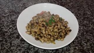 සුදු කවුපි තෙම්පරාදුව How to cook black eyed beans  kawupi in pressure cooker [upl. by Eelik410]