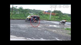 Valsad  Two Child Students Collapse From Rickshaw On Road Watch CCTV [upl. by Anayia116]