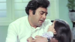 Chandni Re Jhoom  Kishore Kumar Sanjeev Kumar Nauker Song 2 [upl. by Aicelf]