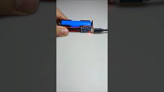 طريقة صنع شاحن بطاريات ليثيومHow to make a lithium battery chargerdiy inventions اختراعات [upl. by Aiket]