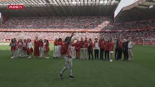 El Coro Joven de Gijón interpreta el Gijón del Alma en El Molinón [upl. by Rratsal313]