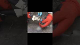 Welding Metal with an AA Battery Core welding weldingtips [upl. by Steward]