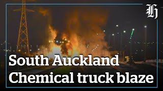 Auckland Southern Motorway truck fire Explosions residents evacuated  nzheraldconz [upl. by Renita]