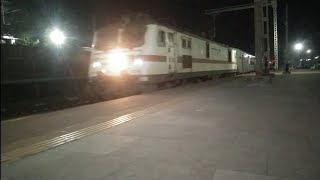 Amritsar  Tatanagar Jallianwala Bagh Express Arriving Purulia Junction [upl. by Bartley]