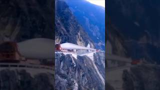 Huge wind turbine blade being transported over the edgeSichuan [upl. by Weihs]