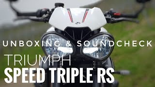 TRIUMPH Speed Triple RS  UNBOXING amp SOUNDCHECK [upl. by Bethena700]