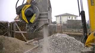 New MBC50 the smallest MB crusher bucket [upl. by Aremaj406]