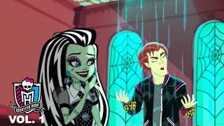 Date of the Dead  Volume 1  Monster High [upl. by Suaeddaht755]