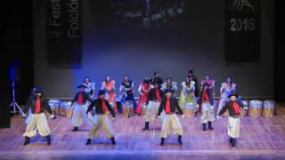 Argentinian folk dance Malambo amp Boleadoras [upl. by Esorrebma35]