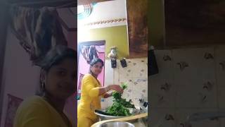 Sarson ka saag with chawal ke Aate ki roti share neelamvlogs shorts sarsonsaagrecipe trending [upl. by Atinehc]