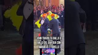 John Travolta che balla il ballo del Qua qua con Amadeus e Fiorello fiorello [upl. by Kutzer]