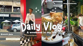 Daily vlog 📹 Spend the weekend with me lunch with friends and bar hopping 🥂🎀 [upl. by Notsirt805]