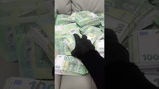 💶€620K Euro Cash Money cash million money eur euro millionaire [upl. by Hawker288]