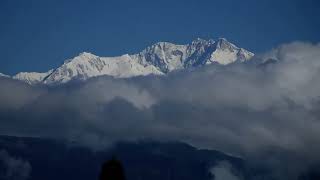 মহারাজ এ কী সাজে এলে  Kanchenjunga from Dhotrey by Ishani amp Mrityunjoy Karmakar [upl. by Prudi]