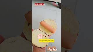 Làm bánh mì kẹp xúc xích với nước tương shots shortvideo candy [upl. by Kennett101]