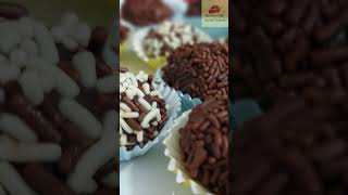 Como fazer Brigadeiro Gourmet Receita Fácil shorts [upl. by Kcerb661]