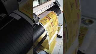 print cut mesin cutting stiker graphtec CE500060 [upl. by Hutchins]