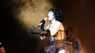 MON LAFERTE quotRONRONEOquot  LA GIRA DE NORMA  MONTERREY [upl. by Stig]