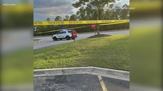 Shooting at Columbia Wendys on Newland Road leaves man injured [upl. by Nomor690]