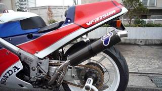 VFR750R RC30 マフラー交換 [upl. by Bander]