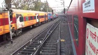 Parallel action  Sealdah Rajdhani  old BSNL amp NSE Livery and Mumbai Rajdhani [upl. by Udelle]