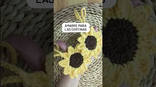 Sujetadores de Girasoles a crochet para las cortinas crochet crochetlovers hechoamano diy [upl. by Enivid340]