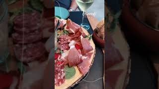 Cocktail 🍹 with tagliere di Salumi e Formaggi 🧀 shorts food italianfood [upl. by Thamos]