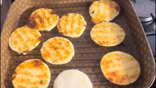 Arepas con queso fáciles y rápido [upl. by Ennovoj861]