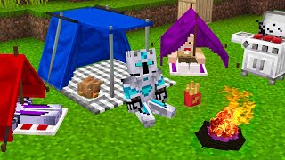 Kita Camping di Tengah Hutan Minecraft Malam Datang [upl. by Mala]