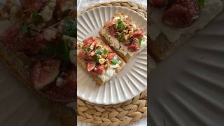 Karamelize incirli cevizli bruschetta bruschetta figtoast breakfastideas [upl. by Aikemehs]