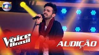 Felipe de Oliveira canta O Viajante nas Audições  The Voice Brasil5ª Temporada [upl. by Aiblis]